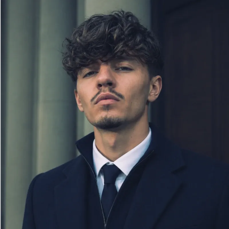 Portrait de Romain Yerolymos